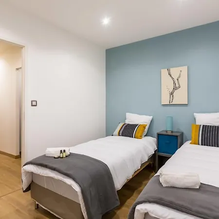 Guestready - Cozy 3br In Capucins Appartement *