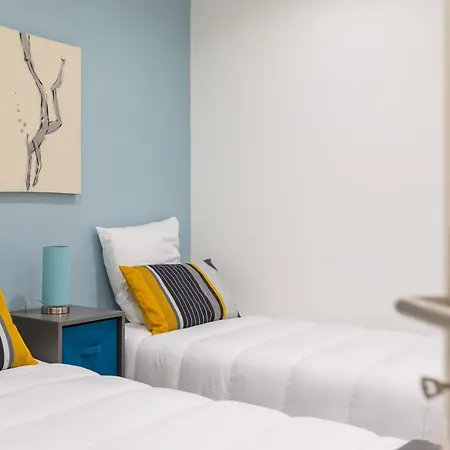 Апартаменты Guestready - Cozy 3br In Capucins Бордо